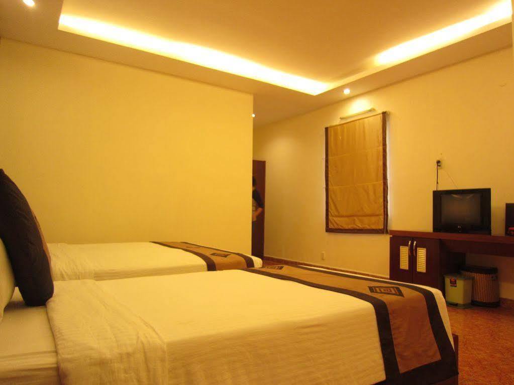 Reddoorz @ Pham Ngu Lao Street 3 Hotel Ho Chi Minh City Exterior photo