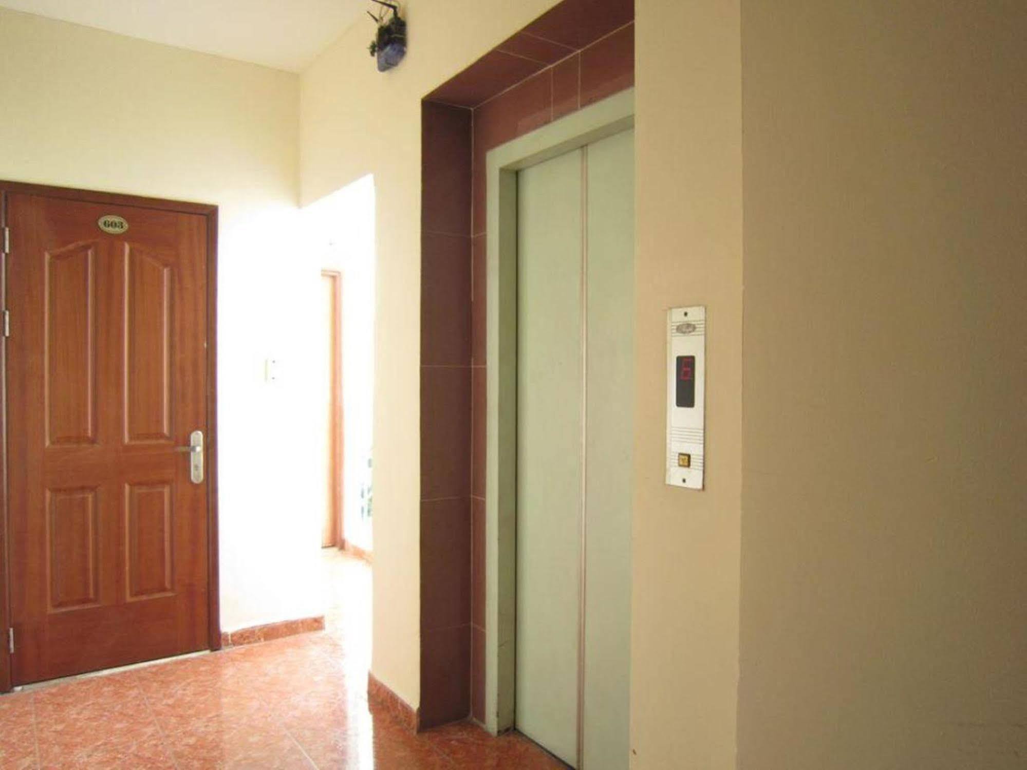 Reddoorz @ Pham Ngu Lao Street 3 Hotel Ho Chi Minh City Exterior photo